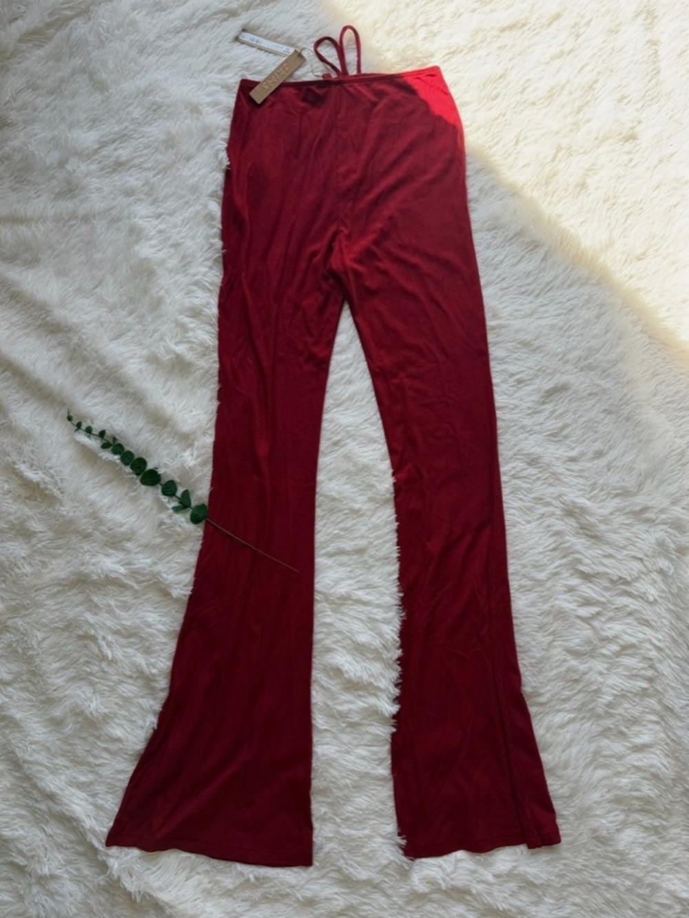 SKIMS Brick Flare Ruched Ribbed Drawstring Lounge Pants - Picture 2 of 3